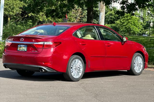 2013 Lexus ES 350 4dr Sdn