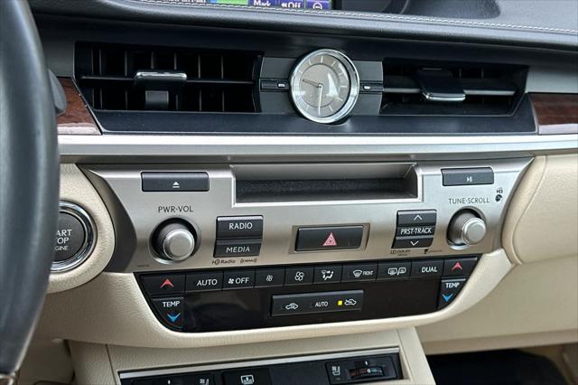 2013 Lexus ES 350 4dr Sdn
