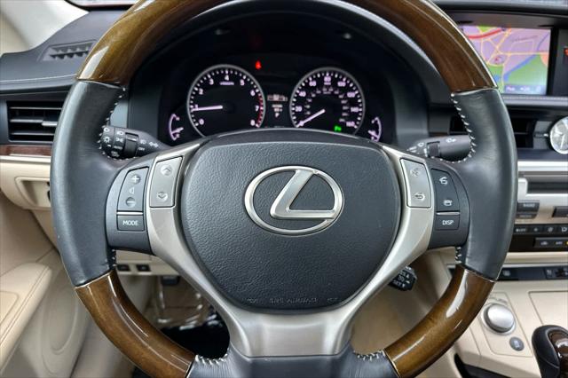 2013 Lexus ES 350 4dr Sdn