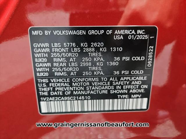 2025 Volkswagen Atlas Cross Sport 2.0T SEL R-Line Black