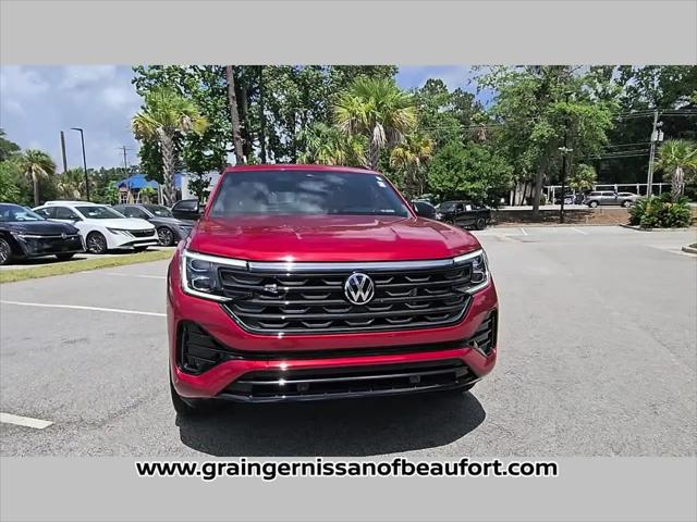 2025 Volkswagen Atlas Cross Sport 2.0T SEL R-Line Black