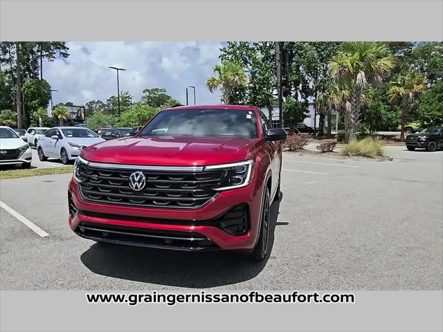 2025 Volkswagen Atlas Cross Sport 2.0T SEL R-Line Black