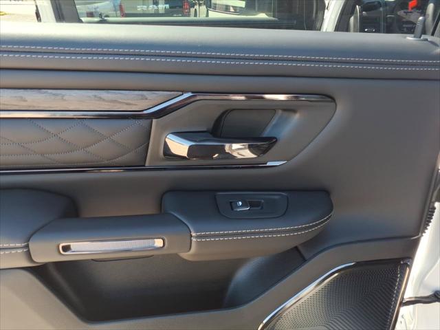2026 Ram 1500 Limited Crew Cab 4x4 57 Box