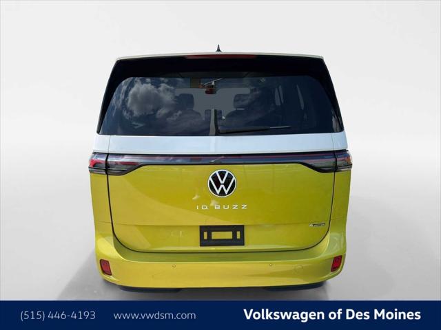 2025 Volkswagen ID. Buzz Pro S Plus with 4MOTION