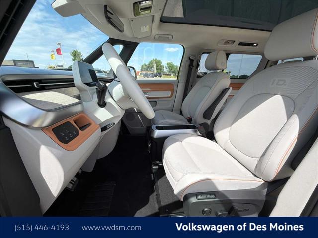 2025 Volkswagen ID. Buzz Pro S Plus with 4MOTION