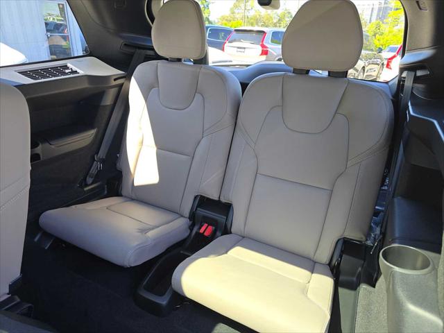 2026 Volvo XC90 Plug-In Hybrid Ultra, T8 AWD, Electric/Gasoline, Bright, 7 Seats