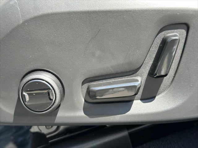 2026 Volvo XC60 Plug-In Hybrid Plus, T8 AWD Electric/Gasoline, Dark