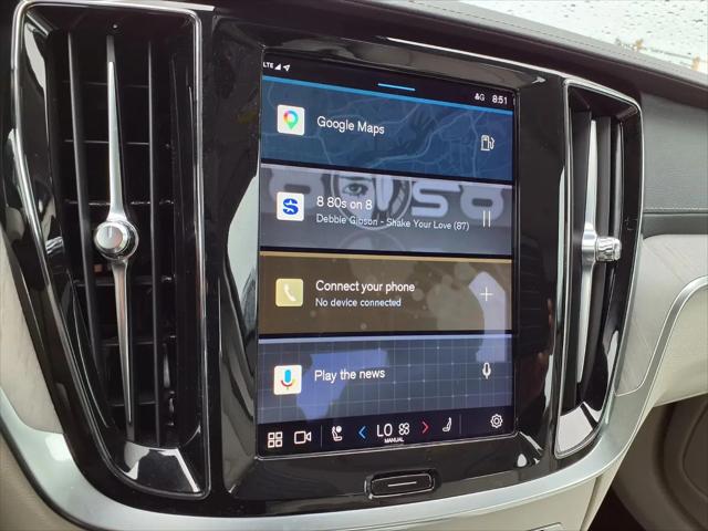 2023 Volvo S60 B5 Ultimate Bright Theme