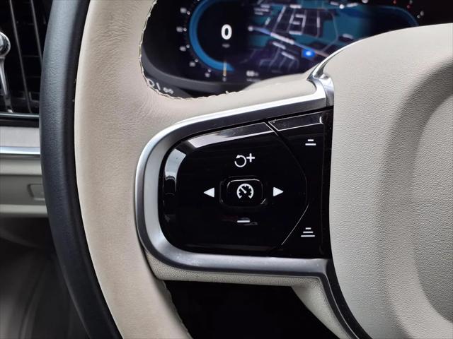 2023 Volvo S60 B5 Ultimate Bright Theme