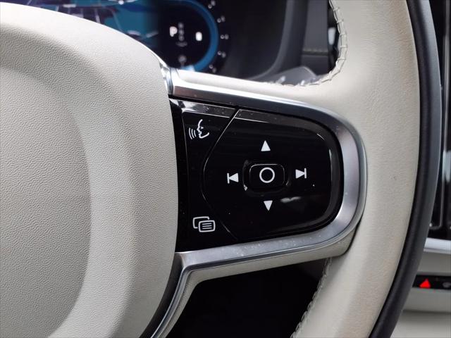 2023 Volvo S60 B5 Ultimate Bright Theme