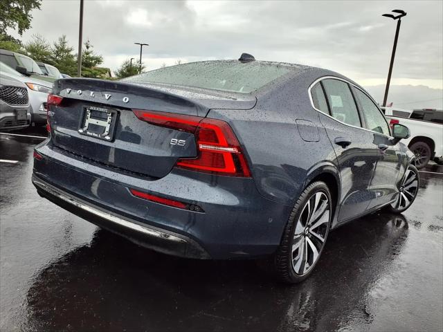 2023 Volvo S60 B5 Ultimate Bright Theme
