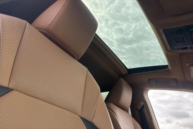 2022 Lexus ES 300h ES 300h
