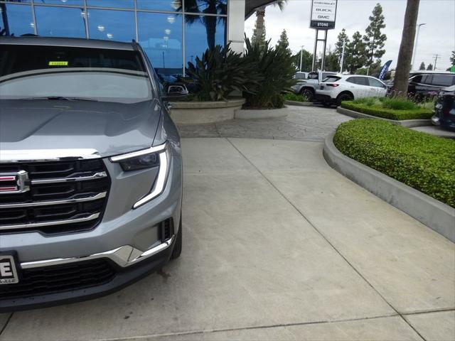2026 GMC Acadia Elevation FWD