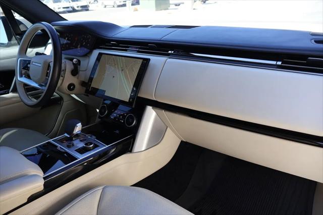 2023 Land Rover Range Rover P530 SE
