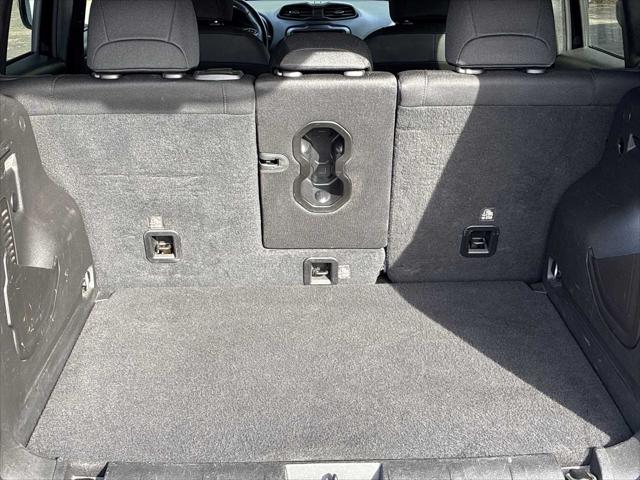 2022 Jeep Renegade Altitude 4x4