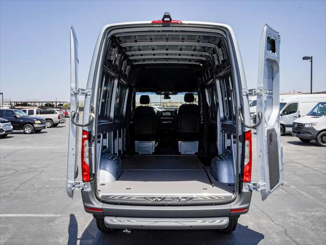 2025 Mercedes-Benz Sprinter 2500 Standard Roof 4-Cyl Diesel HO