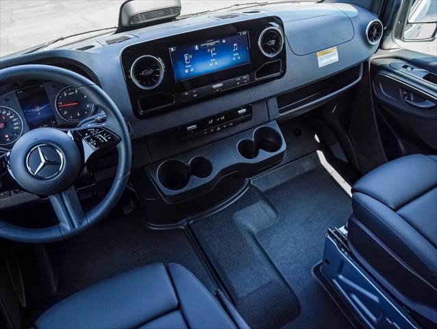 2025 Mercedes-Benz Sprinter 2500 Standard Roof 4-Cyl Diesel HO