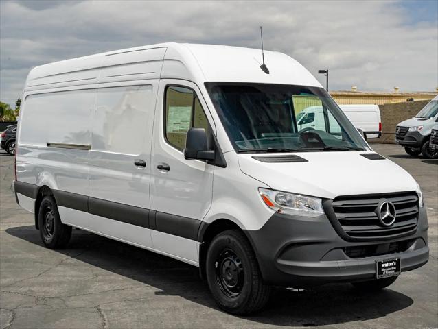 2025 Mercedes-Benz Sprinter 2500 High Roof 4-Cyl Diesel