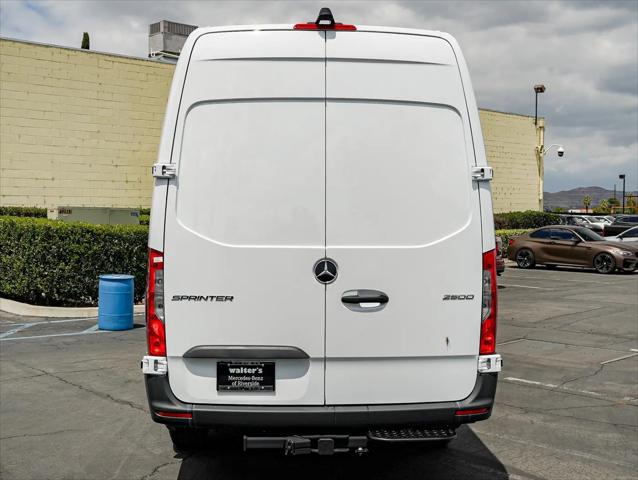 2025 Mercedes-Benz Sprinter 2500 High Roof 4-Cyl Diesel