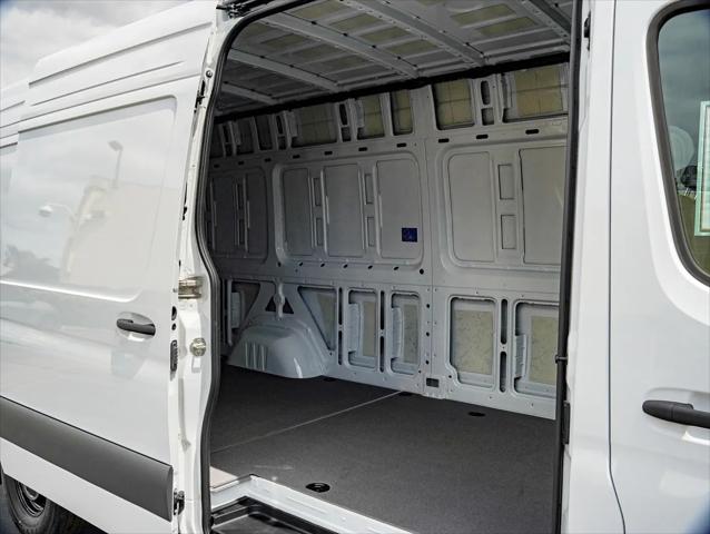 2025 Mercedes-Benz Sprinter 2500 High Roof 4-Cyl Diesel