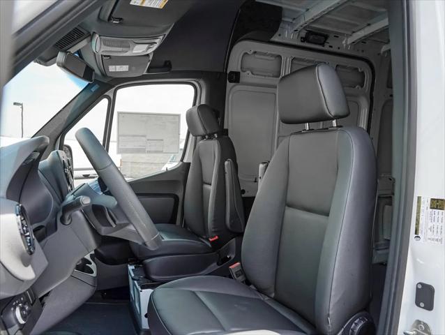 2025 Mercedes-Benz Sprinter 2500 High Roof 4-Cyl Diesel