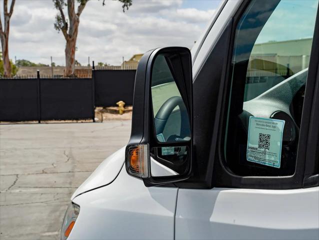 2025 Mercedes-Benz Sprinter 2500 High Roof 4-Cyl Diesel