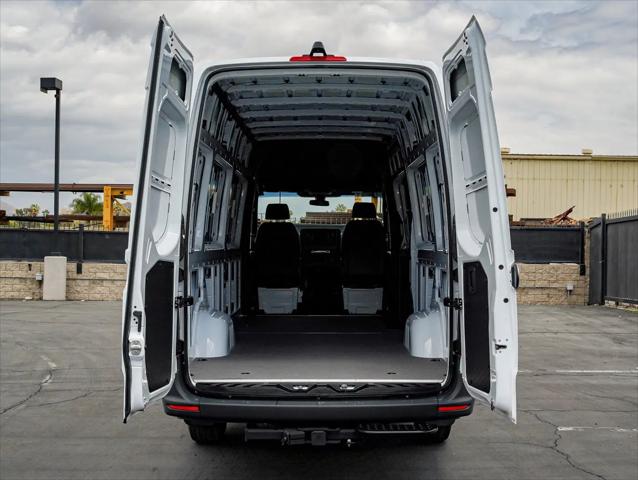 2025 Mercedes-Benz Sprinter 2500 High Roof 4-Cyl Diesel