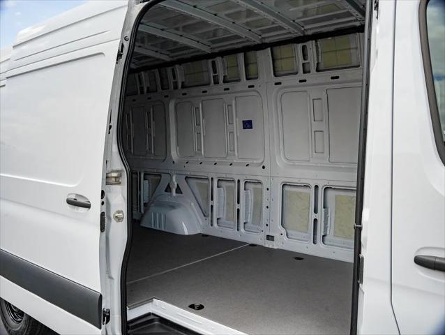 2025 Mercedes-Benz Sprinter 2500 High Roof 4-Cyl Diesel