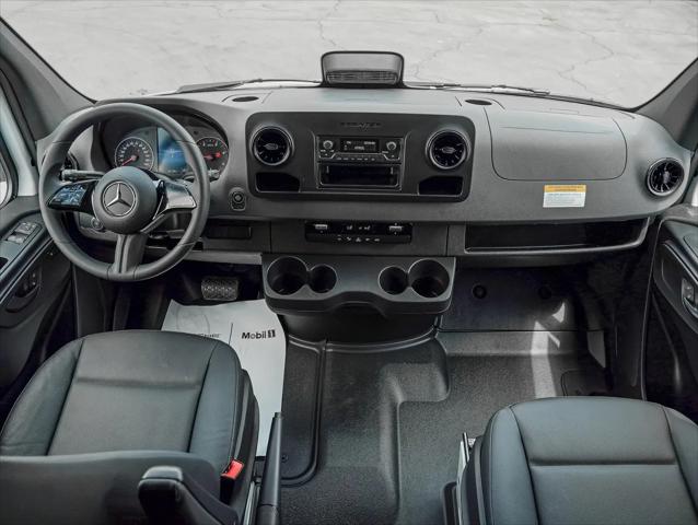 2025 Mercedes-Benz Sprinter 2500 High Roof 4-Cyl Diesel