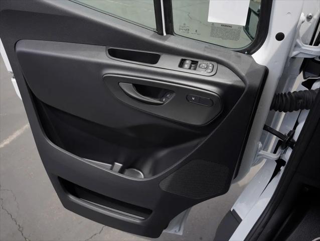 2025 Mercedes-Benz Sprinter 2500 High Roof 4-Cyl Diesel
