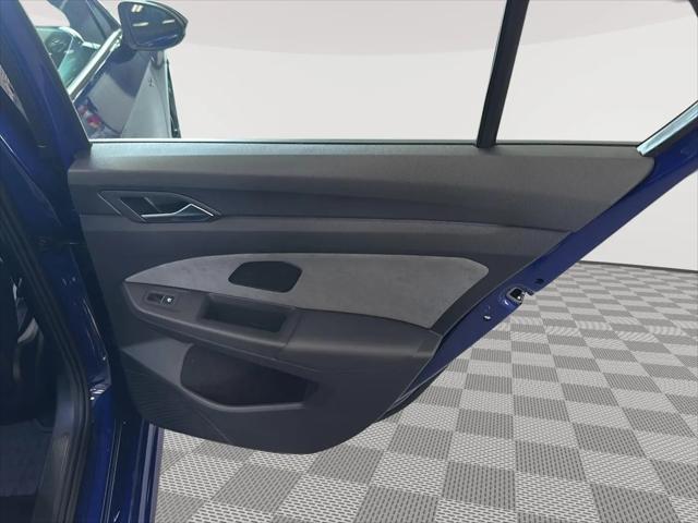 2026 Volkswagen Golf R Base