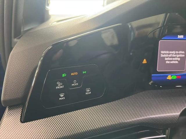 2026 Volkswagen Golf R Base