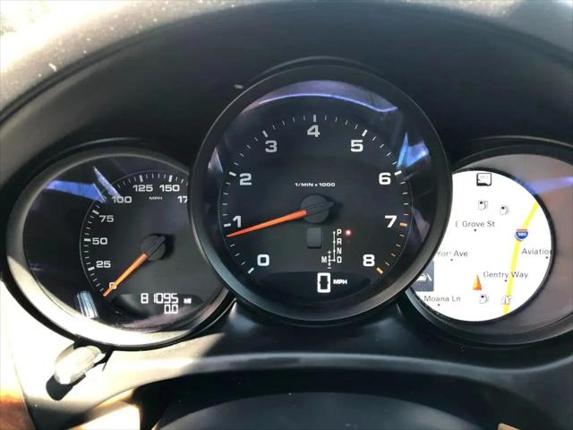 2017 Porsche Macan Macan