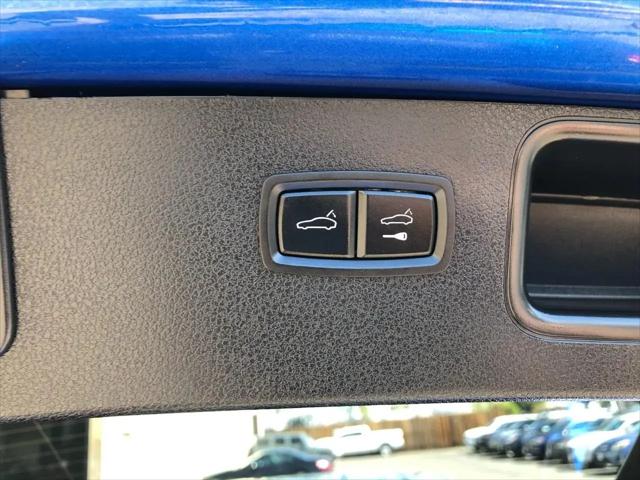 2017 Porsche Macan Macan