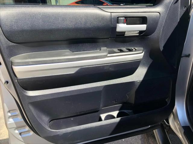 2014 Toyota Tundra SR5 5.7L V8