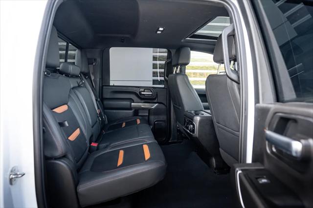 2023 GMC Sierra 3500HD 4WD Crew Cab Standard Bed AT4