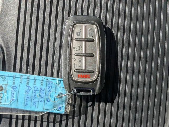 2023 Chrysler Pacifica Hybrid Limited