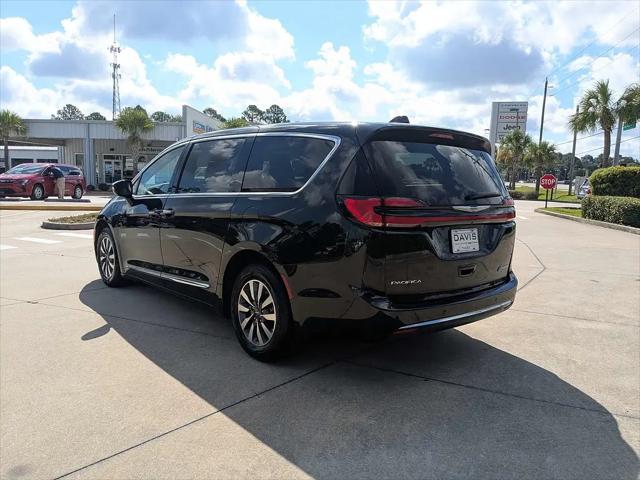 2023 Chrysler Pacifica Hybrid Limited