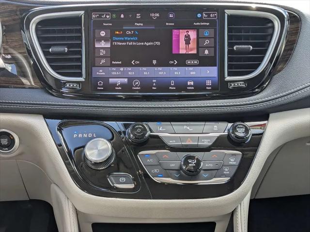 2023 Chrysler Pacifica Hybrid Limited