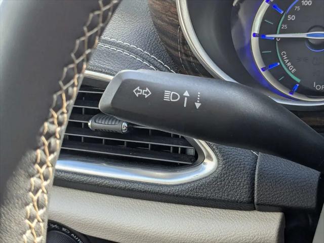2023 Chrysler Pacifica Hybrid Limited