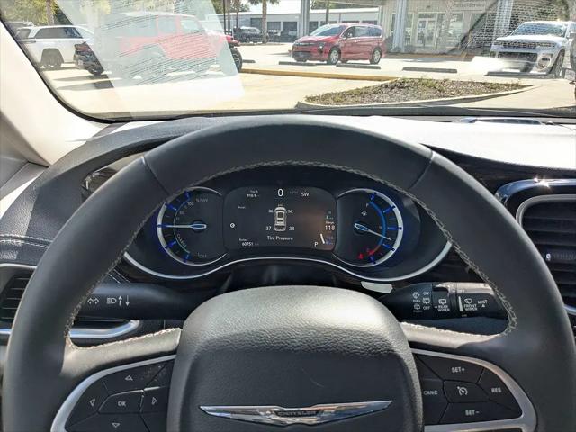 2023 Chrysler Pacifica Hybrid Limited