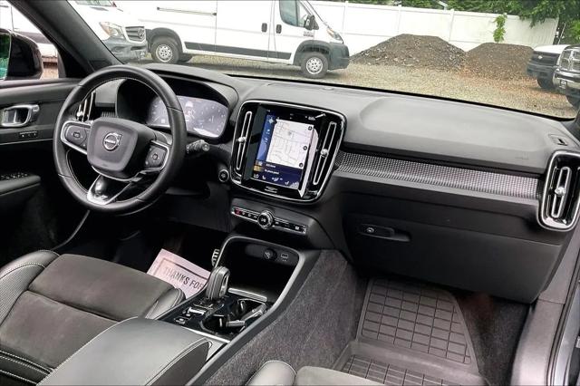 2019 Volvo XC40 T5 R-Design