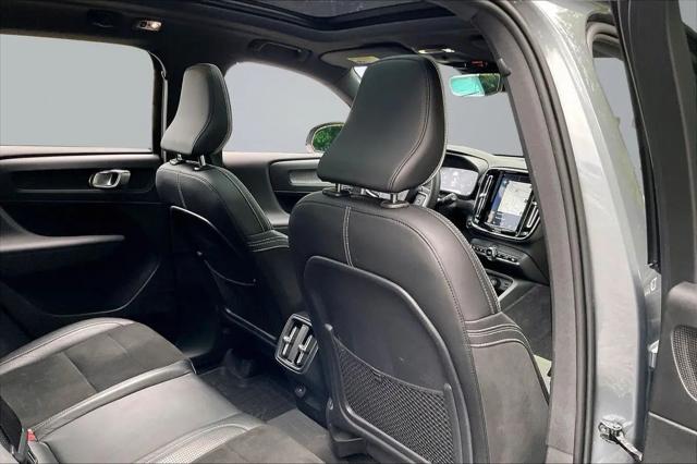 2019 Volvo XC40 T5 R-Design