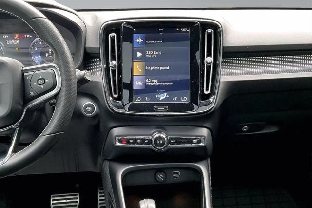 2019 Volvo XC40 T5 R-Design