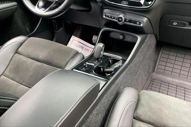 2019 Volvo XC40 T5 R-Design