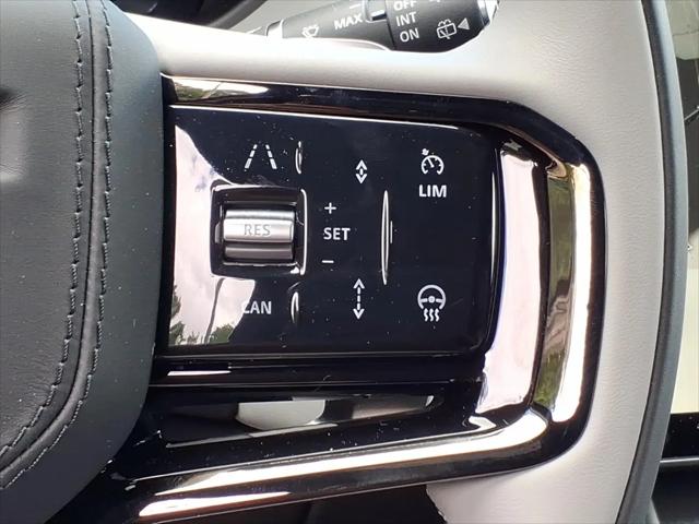 2026 Land Rover Range Rover Velar P250 Dynamic SE