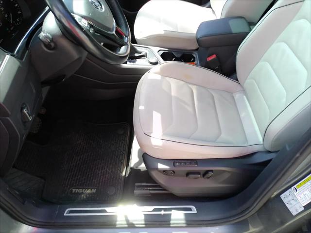 2019 Volkswagen Tiguan 2.0T SEL Premium