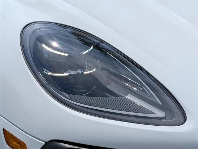 2024 Porsche Macan S