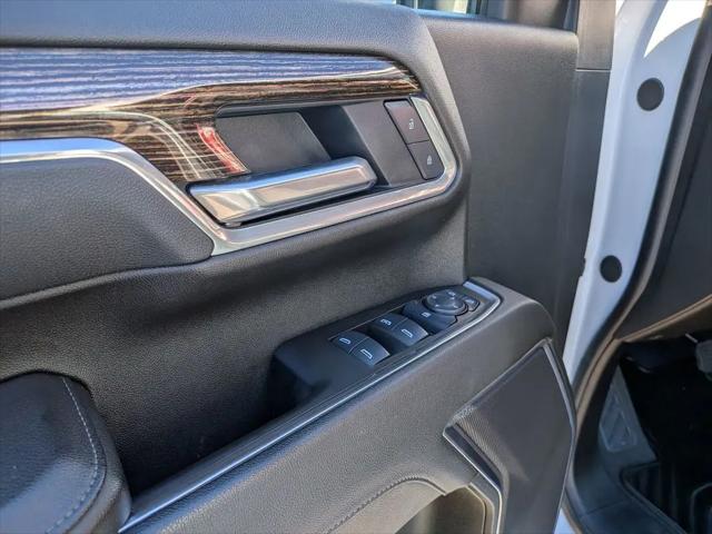 2025 GMC Sierra 3500HD 4WD Crew Cab Long Bed SLE