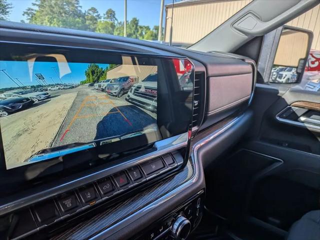 2025 GMC Sierra 3500HD 4WD Crew Cab Long Bed SLE